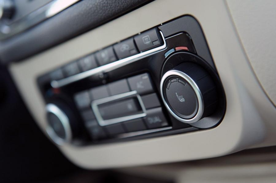  Volkswagen Tiguan 2011 года  (фото 57 из 146)